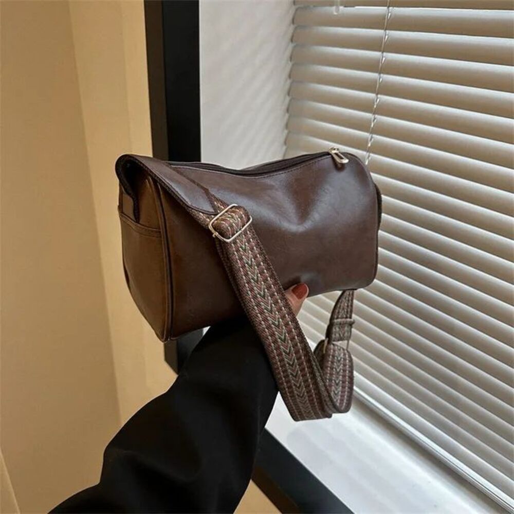 Fashi Glow Vintage PU Leather Handbag Women’s Boston Shoulder Tote, Designe