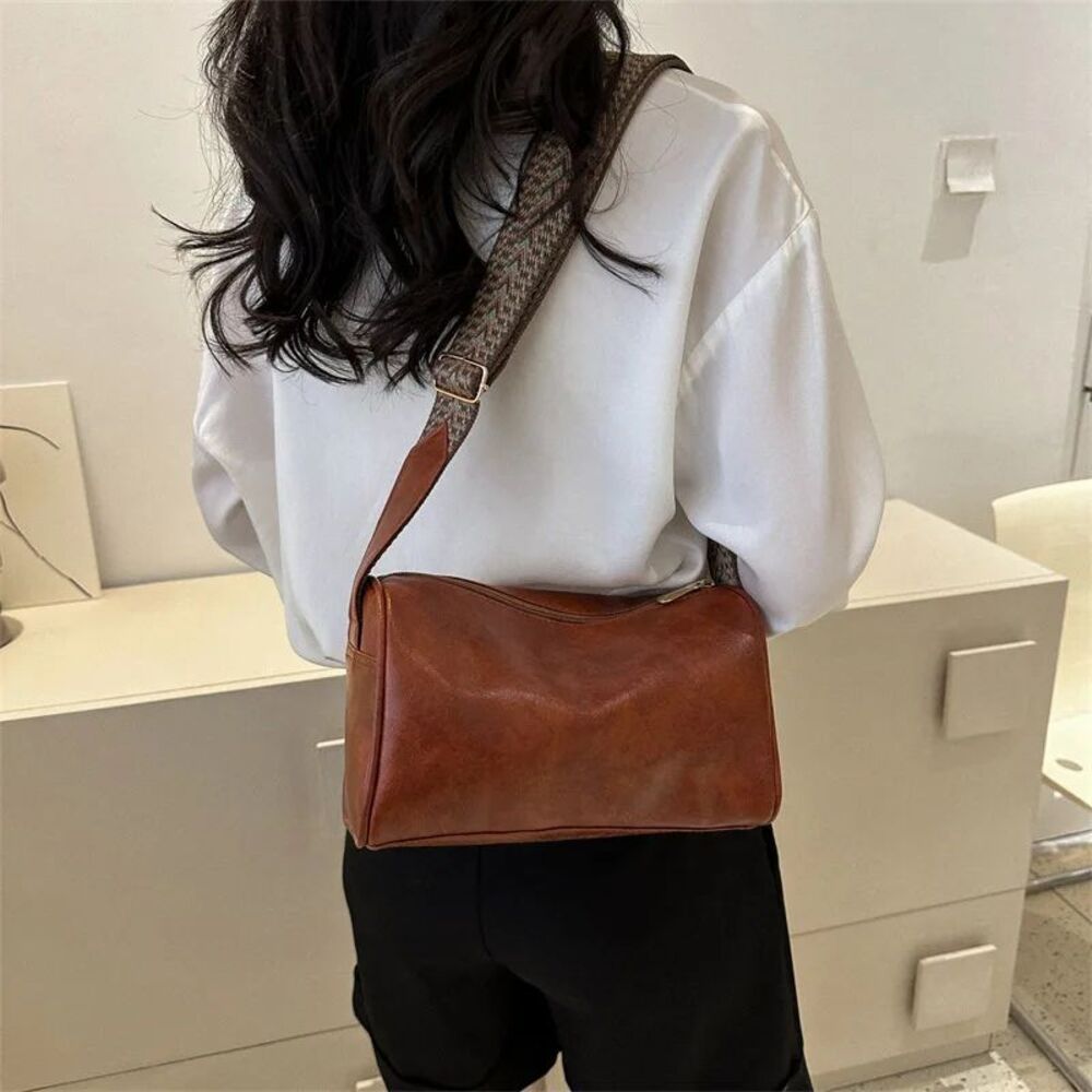 Fashi Glow Vintage PU Leather Handbag Women’s Boston Shoulder Tote, Designe